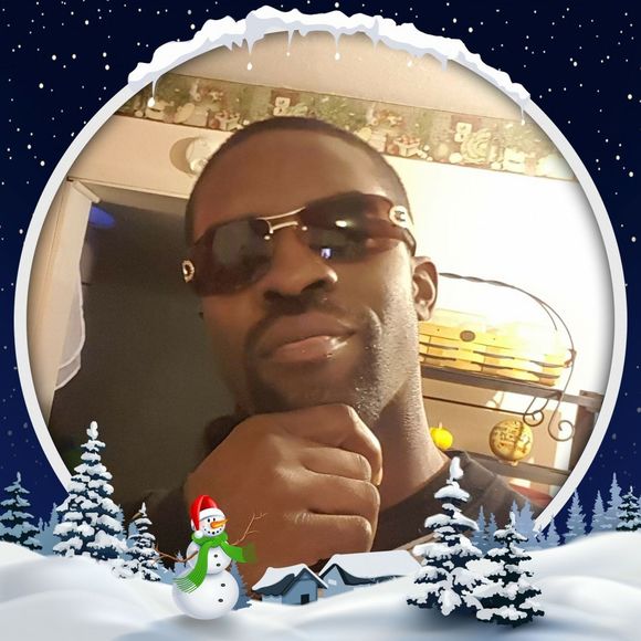 Meet your Posher, James - Picture 1 of 1